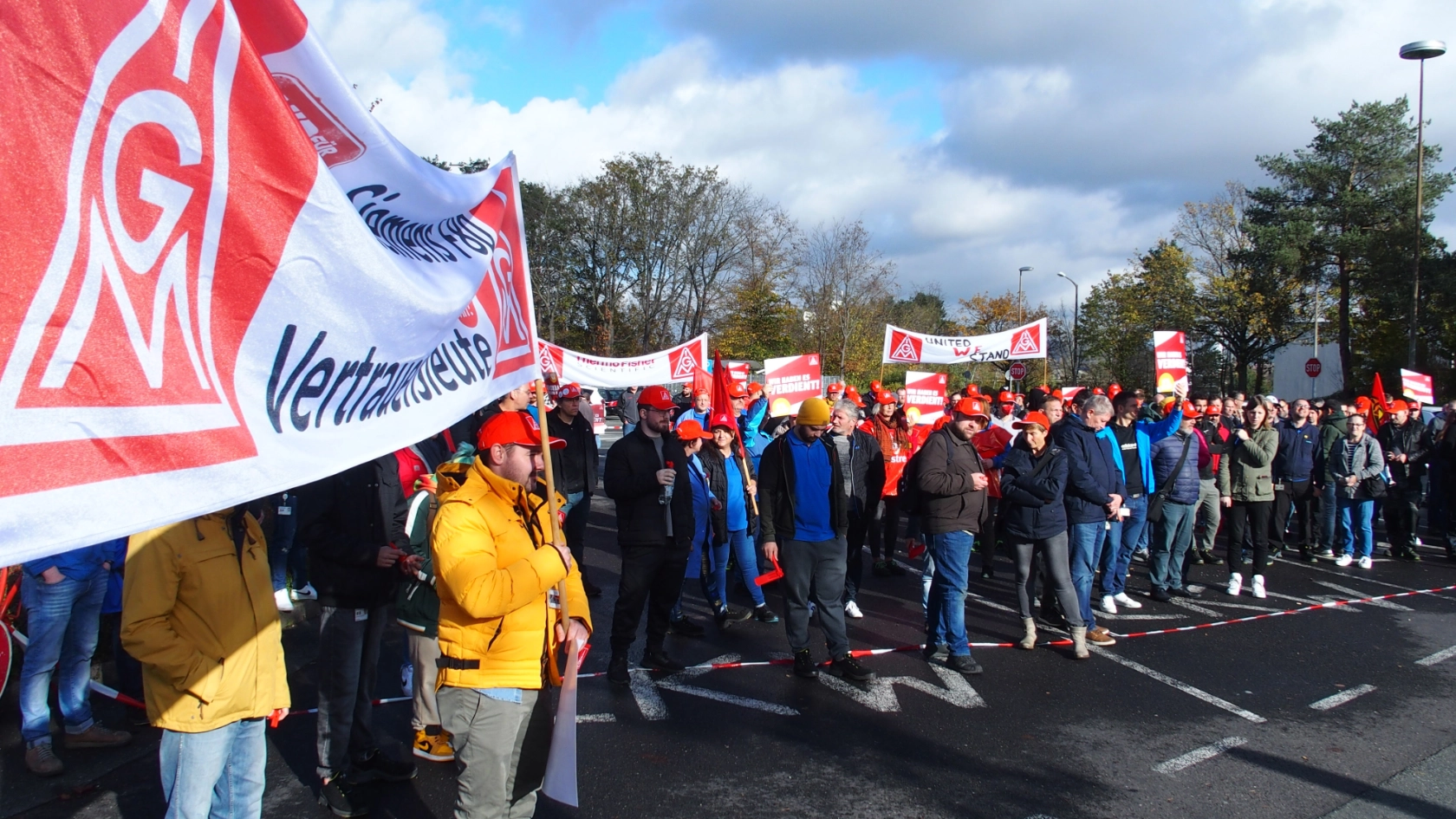 Warnstreik Siemens F80 Sykatec Thermo Fisher Erlangen Tarifrunde MuE 2022