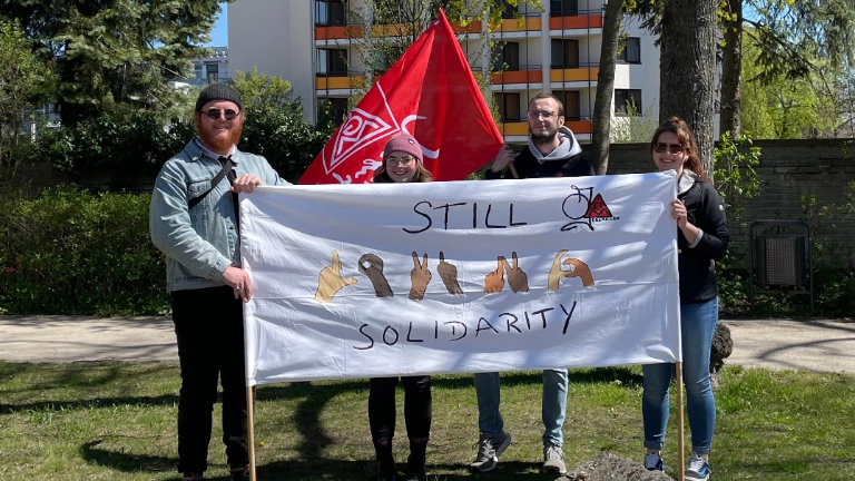 IG Metall Jugend Erlangen beim Ostermarsch in Erlangen 2022