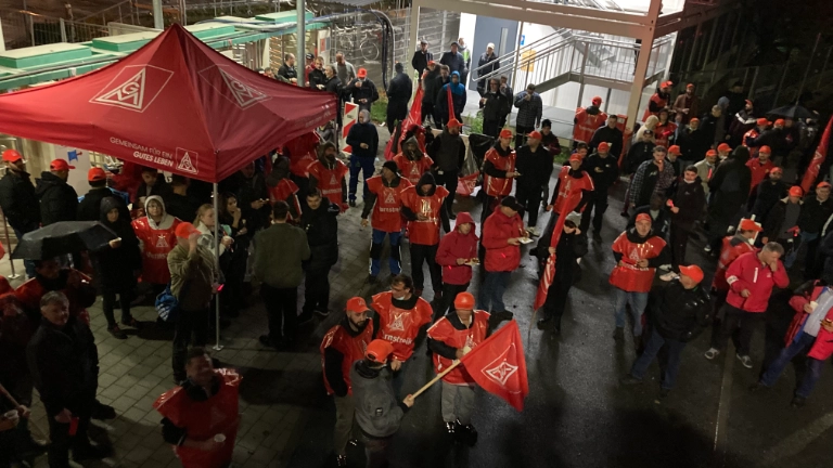 Warnstreik Schaeffler Herzogenaurach Tarifrunde MuE 2022